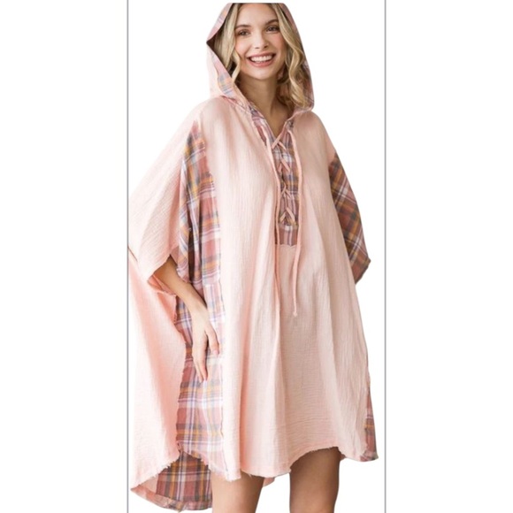 Hali & Oli Oversized Hooded Tunic with plaid Patchwork NWT - Picture 4 of 7